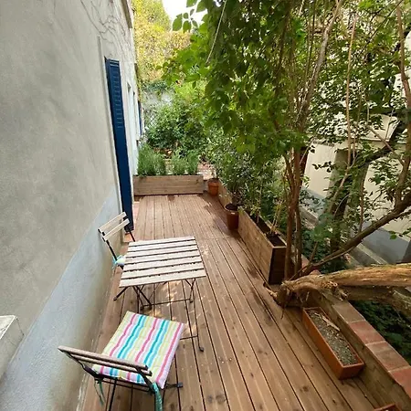 Apartment Alerte Bien Rare ! Studio Avec Terrasse *