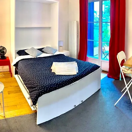 Alerte Bien Rare ! Studio Avec Terrasse Apartment Paris
